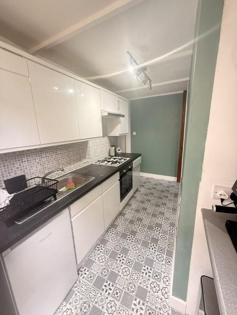 Property photo 3 of 8 4.Jpg