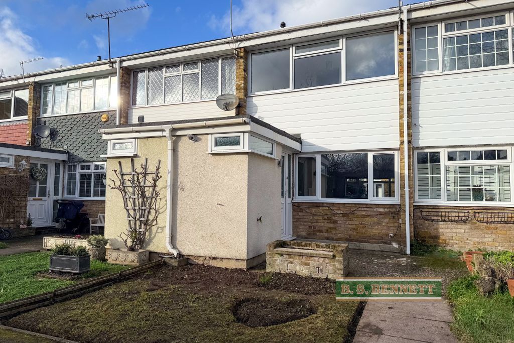 Property photo 1 of 11 Front