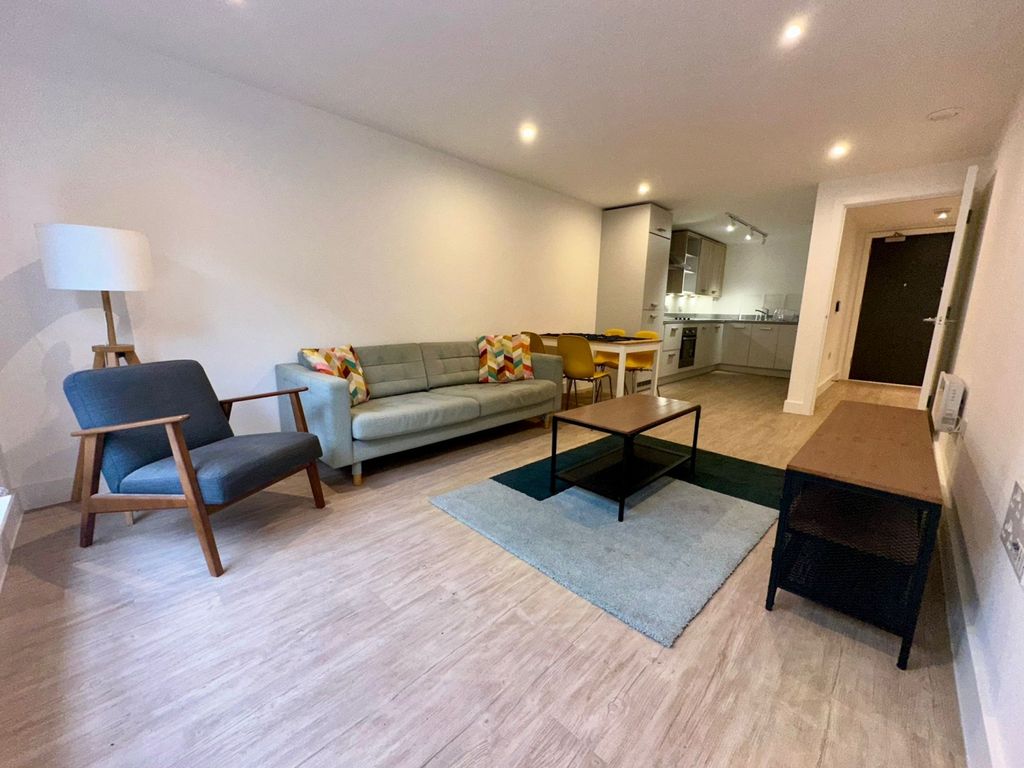 Property photo 1 of 6 Lounge1