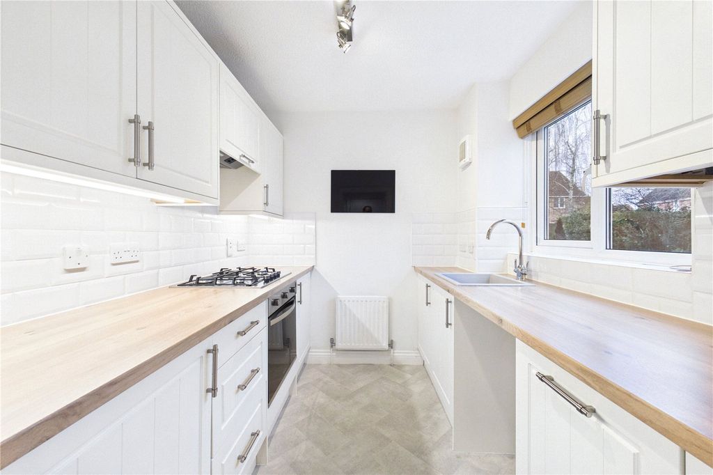 Property photo 2 of 8 Picture No. 06