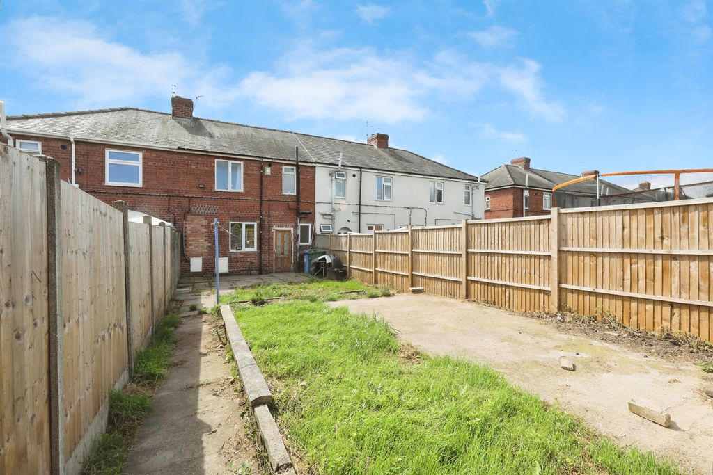 Property photo 2 of 13