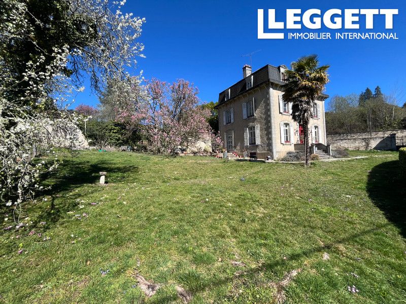 Property photo 1 of 10