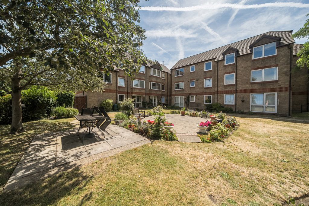 Property photo 1 of 13 1487521-4-6A4d07A...