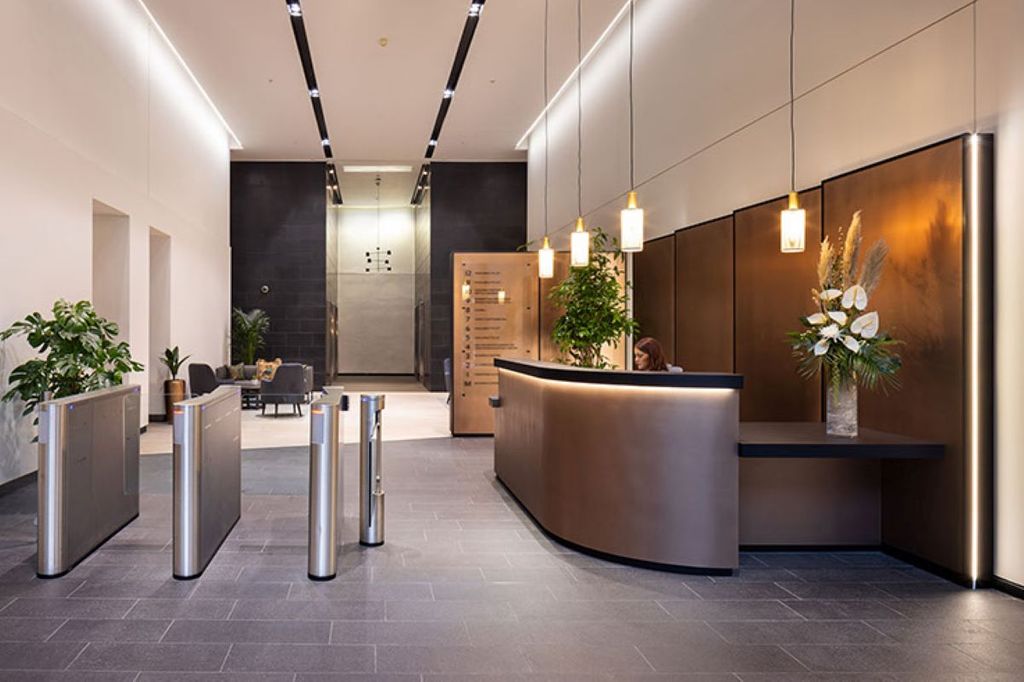 Property photo 3 of 8 Photo 2