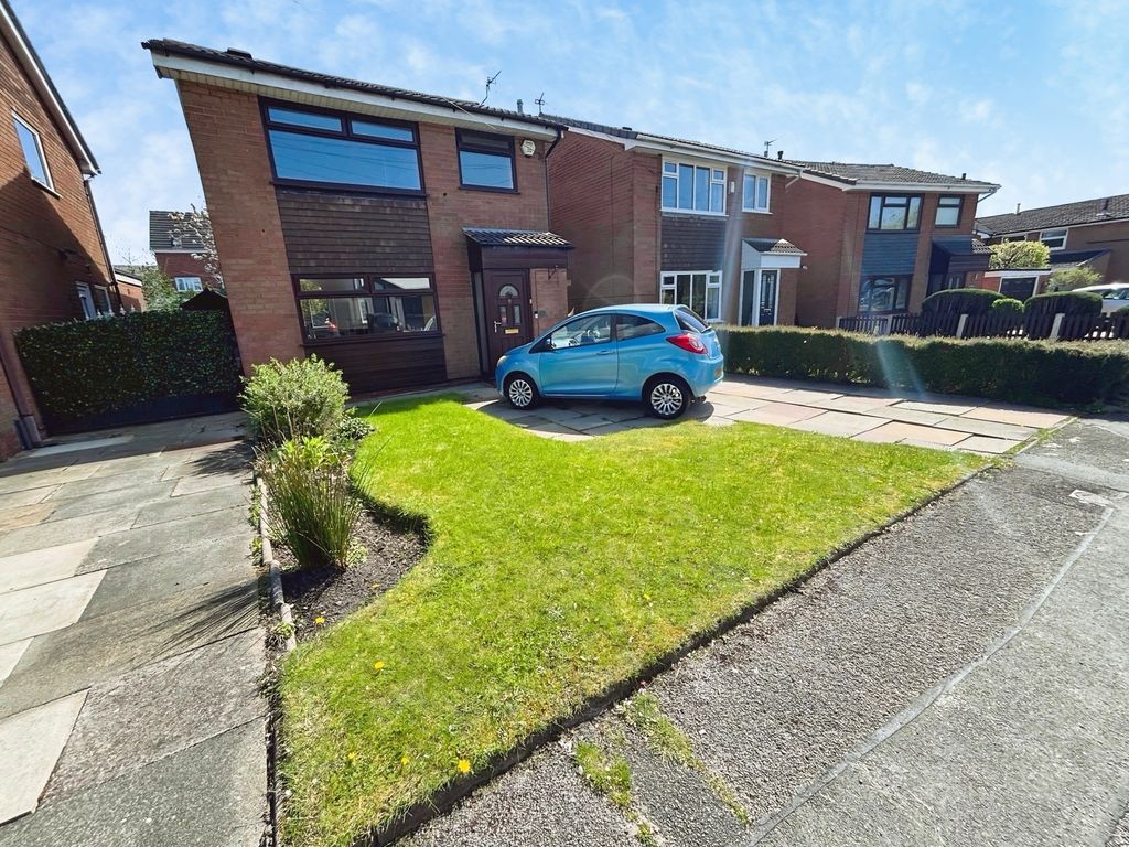 Property photo 1 of 18 Main Ext