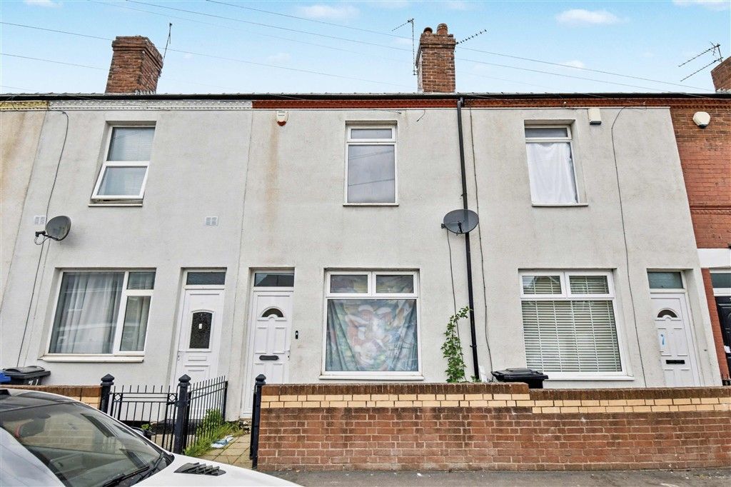 Property photo 1 of 5