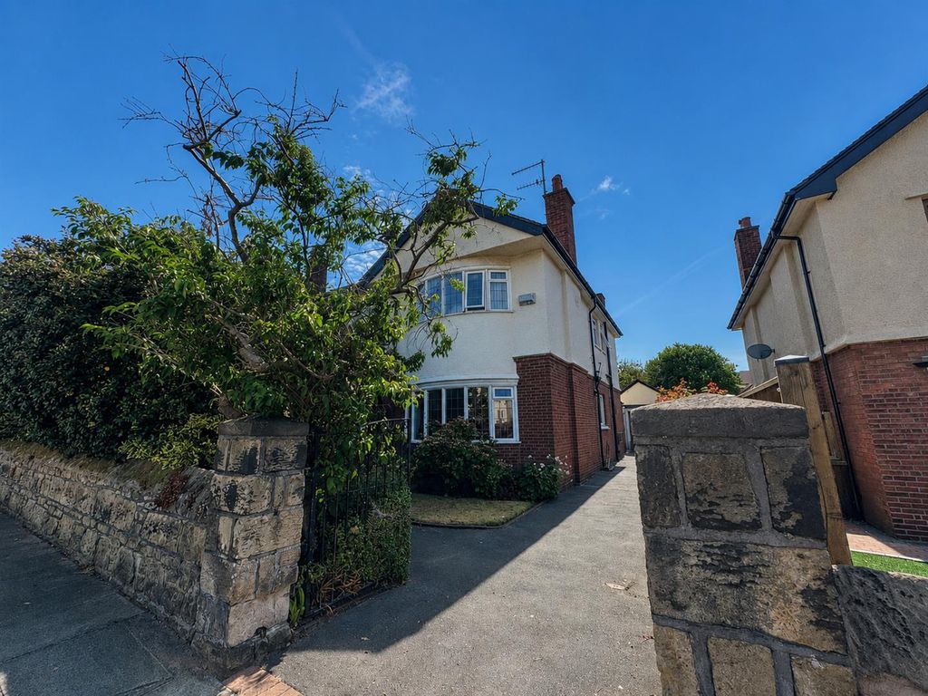 Property photo 1 of 45 67935899-F2E2-4d97-9F8A-Bd733cc2970A.Png