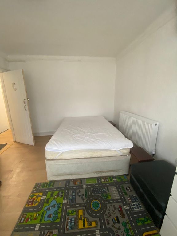 Property photo 2 of 4