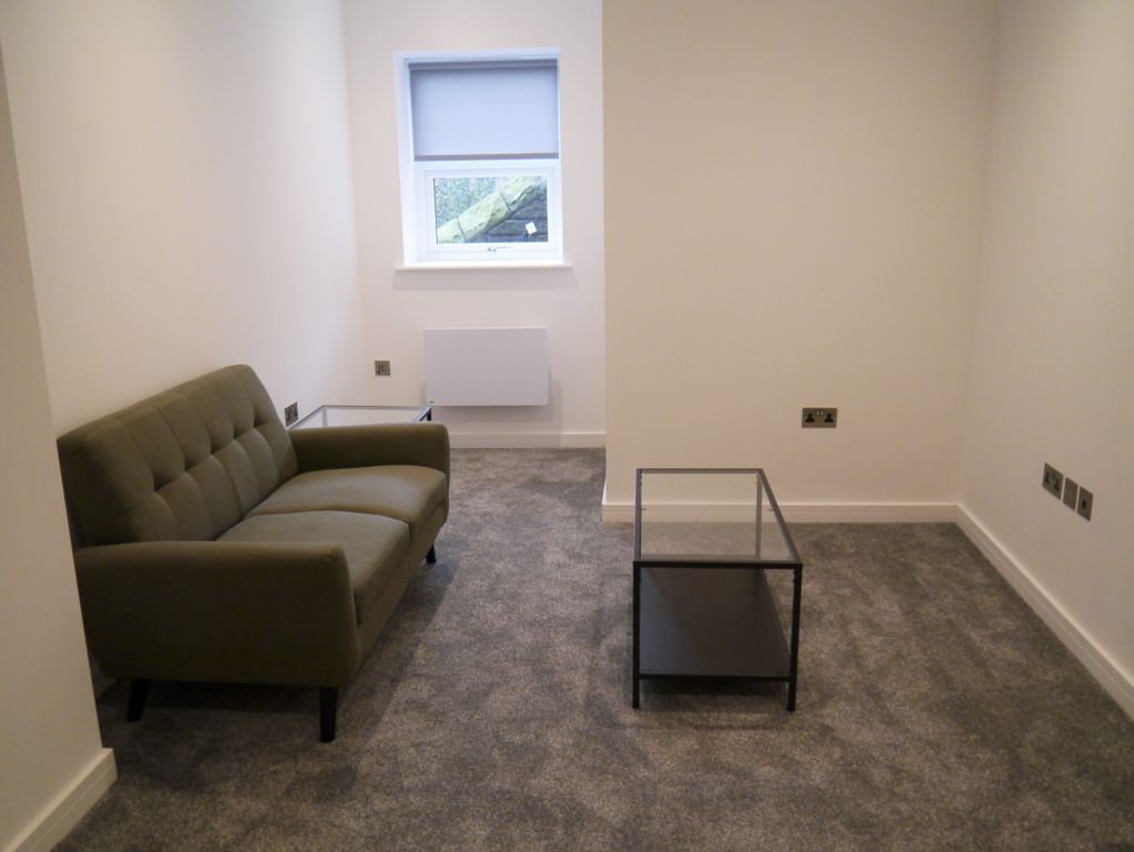 Property photo 3 of 38