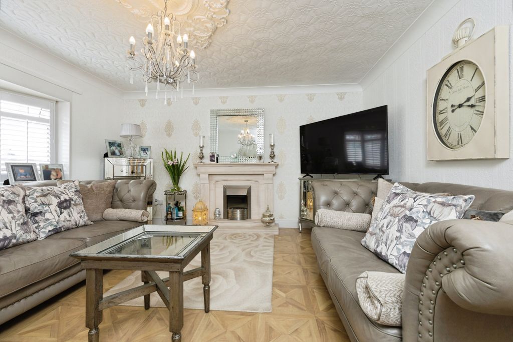 Property photo 2 of 14 Img_1120