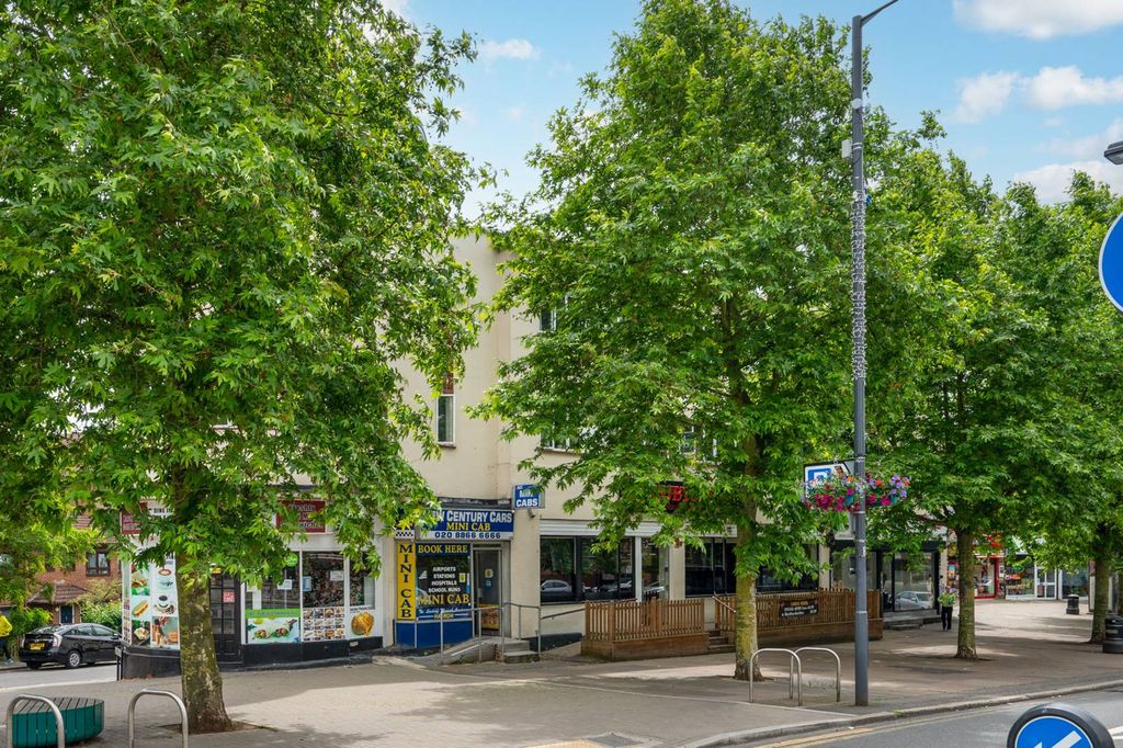 Property photo 3 of 5