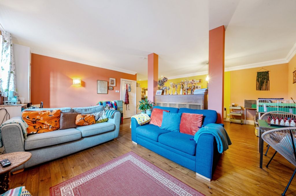 Property photo 2 of 21 1360357-4-68E4dc1A01d59