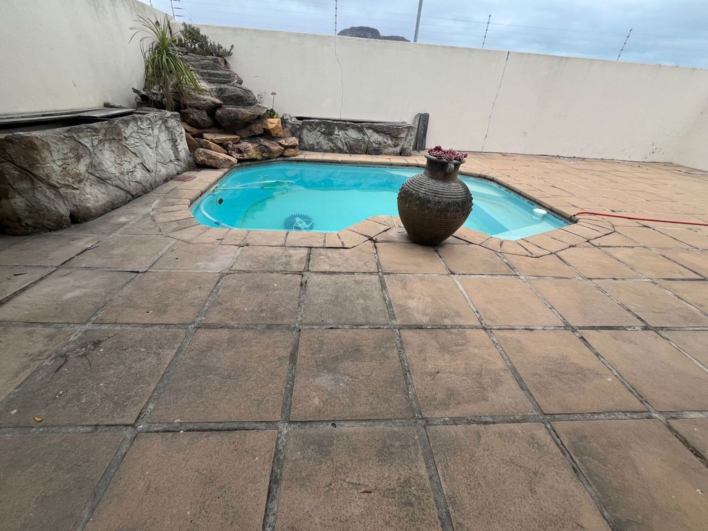 Property photo 1 of 55 1Sw1724390