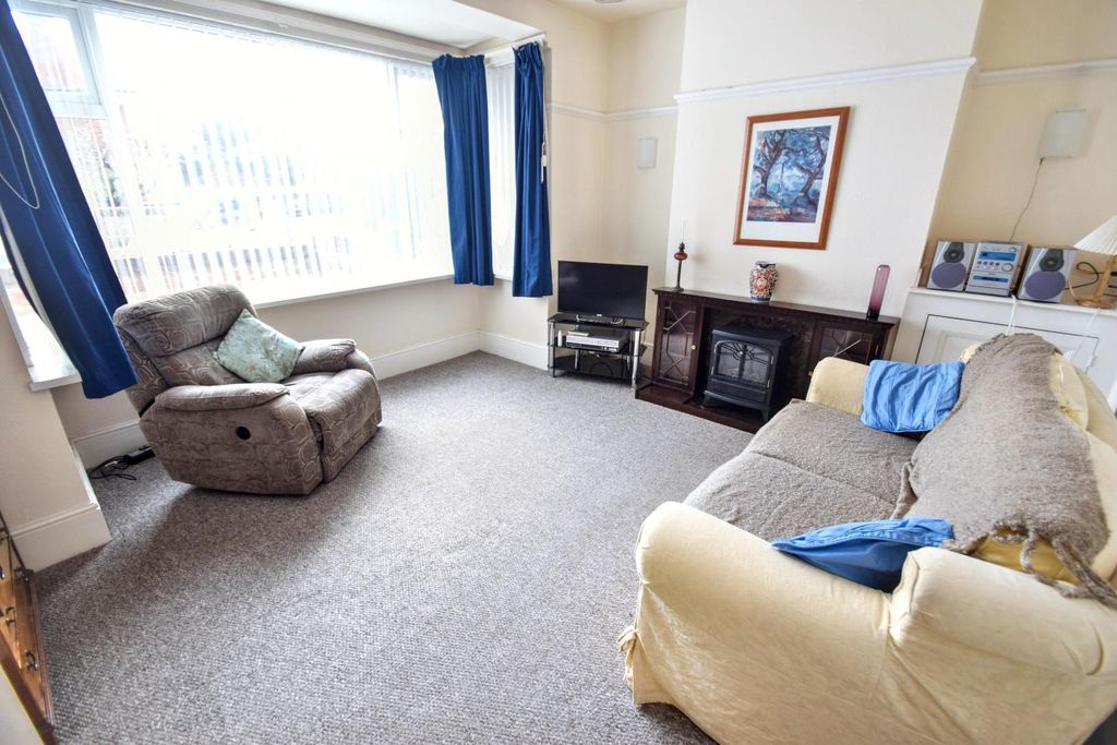 Property photo 3 of 10 Dsc_0103 (2).Jpg