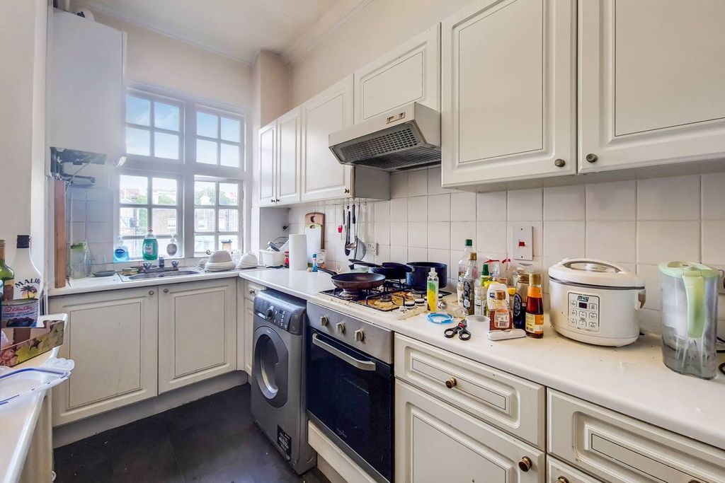 Property photo 1 of 4