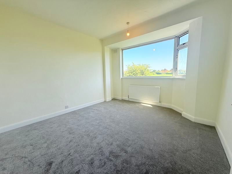 Property photo 3 of 10 Photo 1