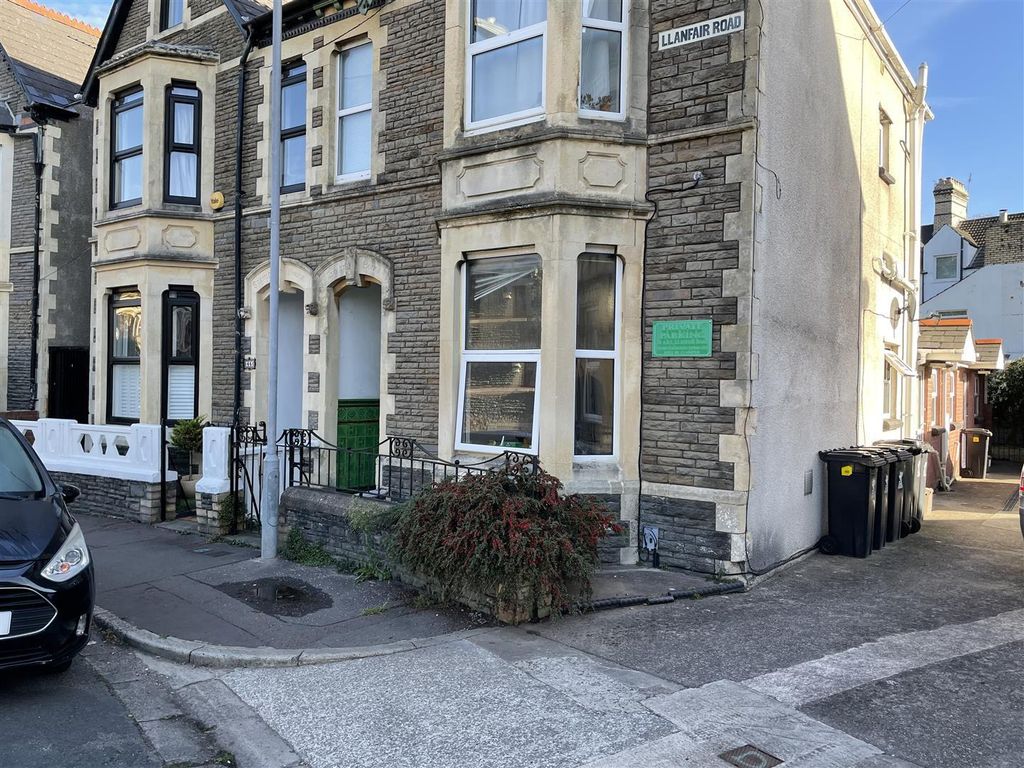 Property photo 1 of 7 Exterior.Jpg