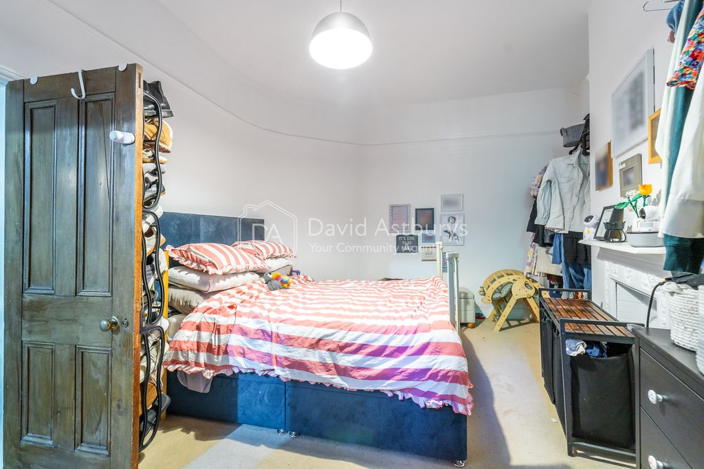 Property photo 2 of 11 Mba03405-Edit