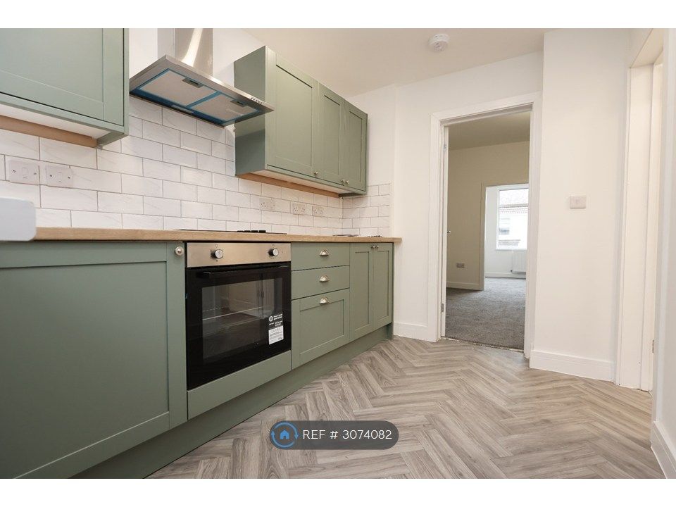Property photo 1 of 35