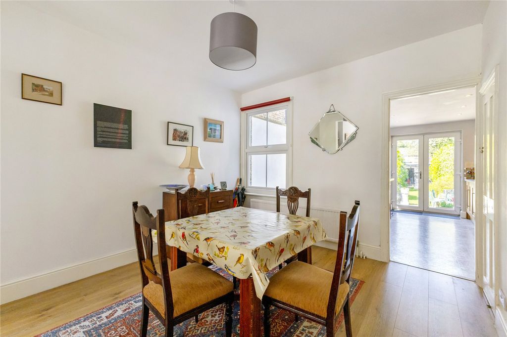 Property photo 3 of 14 Dining Room