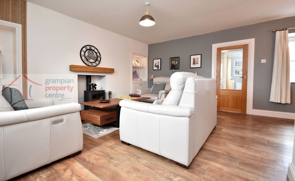 Property photo 2 of 24 l3.Jpg