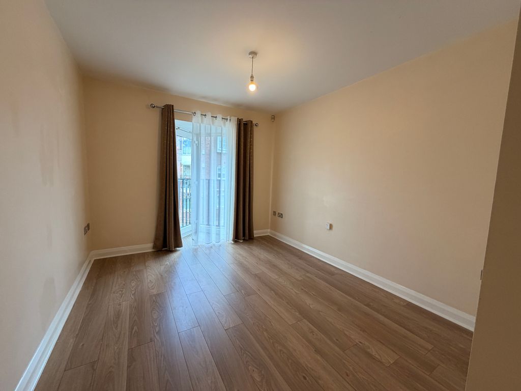 Property photo 2 of 11 Image