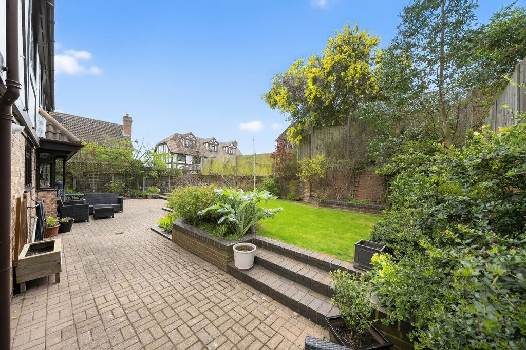 Property photo 3 of 21 1435447-3-69c3E52...