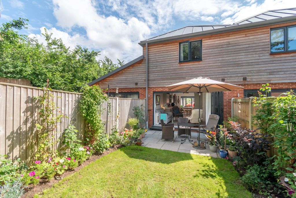 Property photo 2 of 15