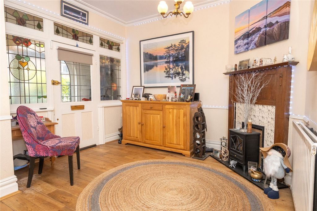 Property photo 3 of 25 Picture No. 11