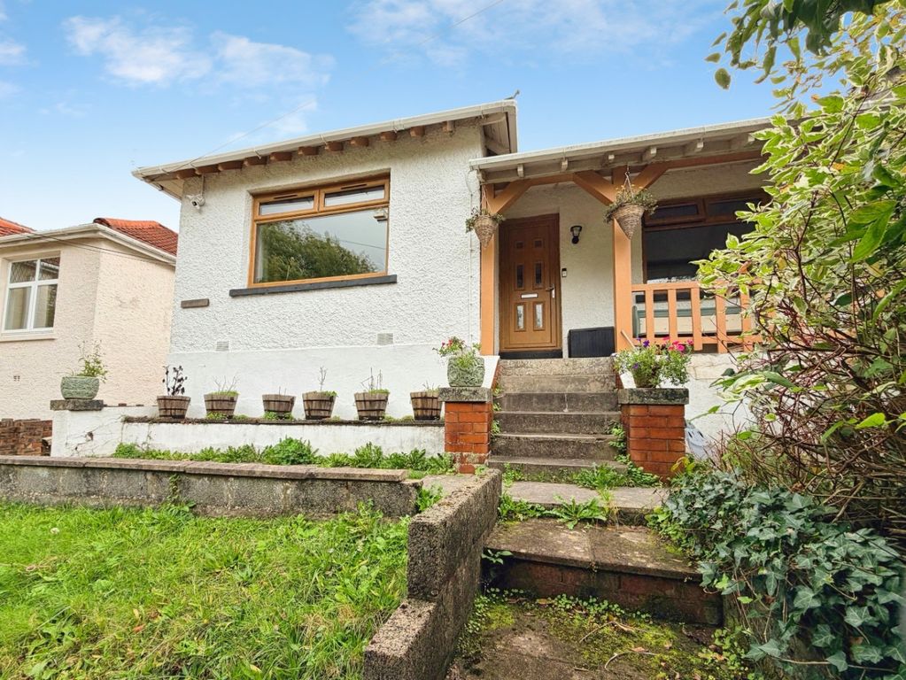 Property photo 2 of 41 5598063