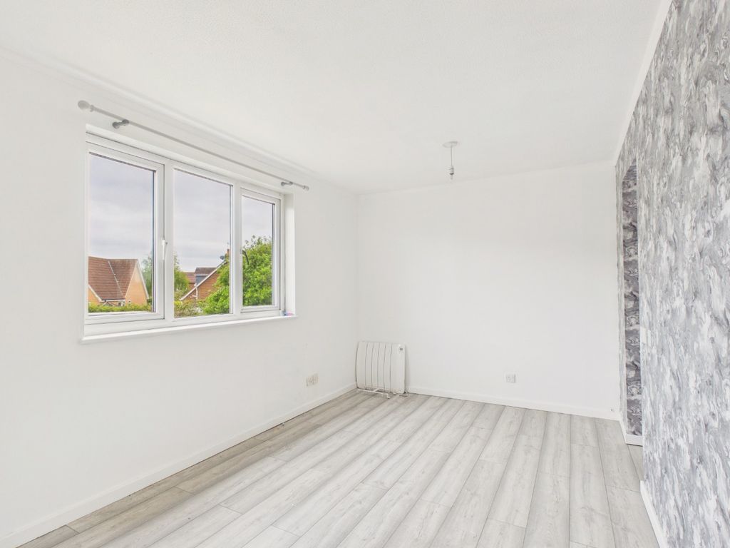Property photo 3 of 11 3966538