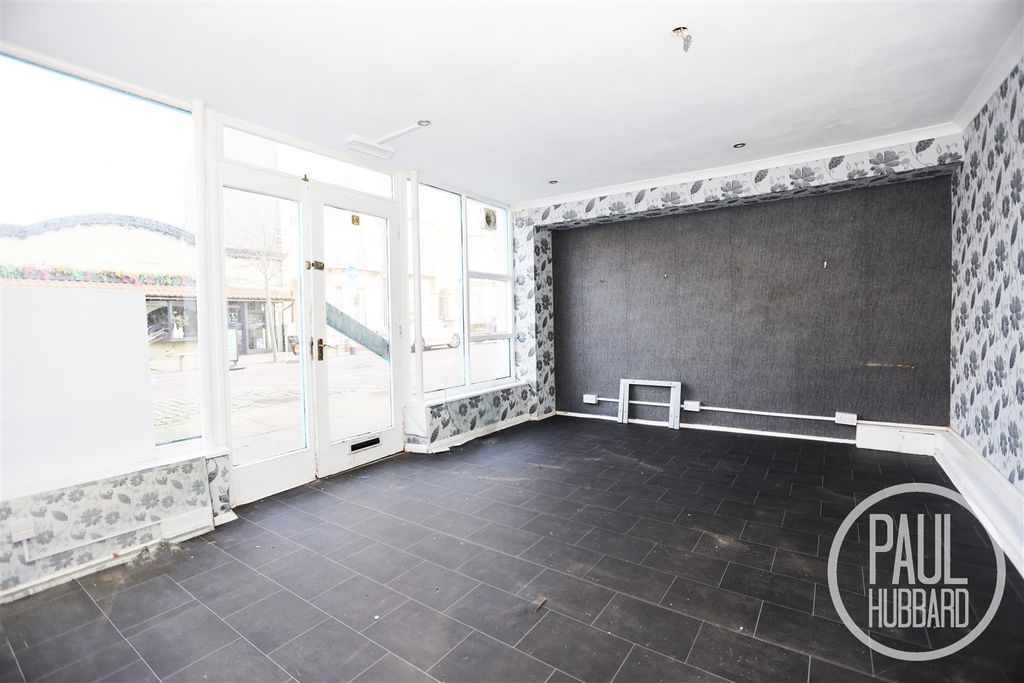 Property photo 2 of 6 2J5A7972 (1).Jpg