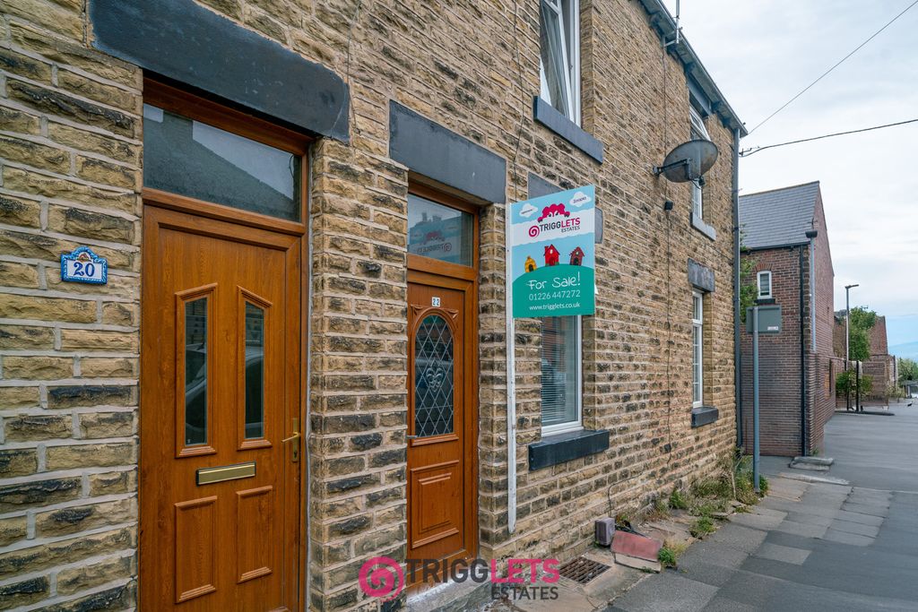 Property photo 1 of 14
