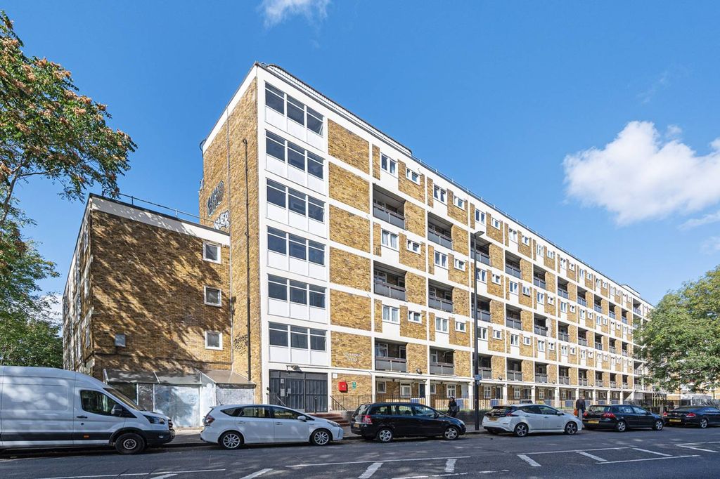 Property photo 2 of 10