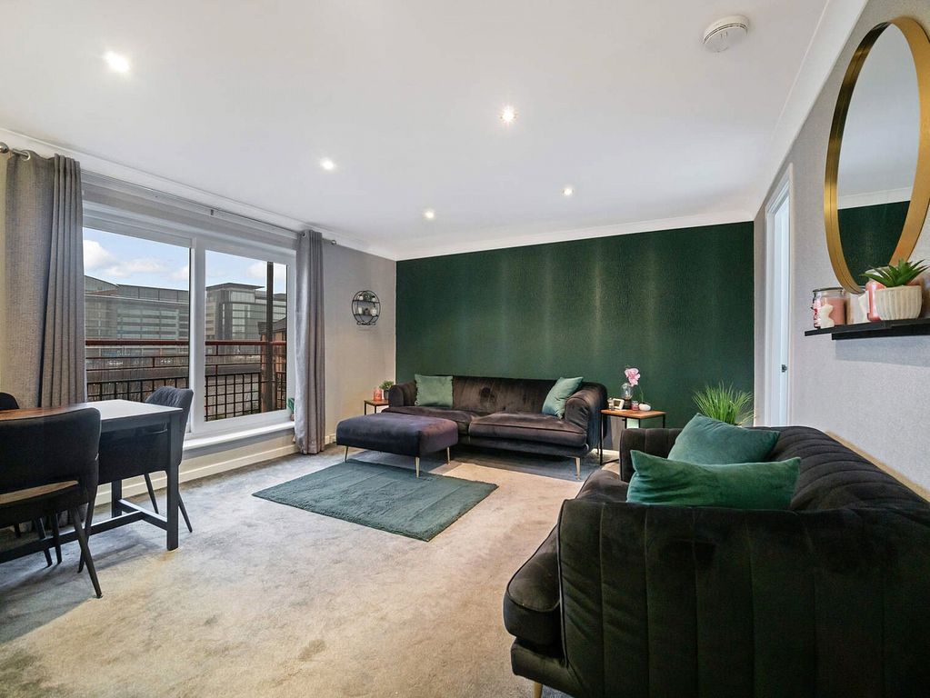 Property photo 3 of 17 Picture No. 08