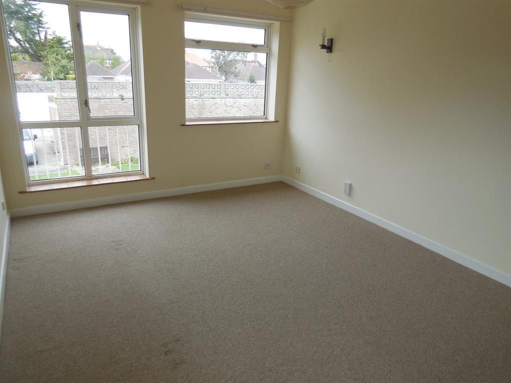 Property photo 2 of 6 Lounge Dining Room