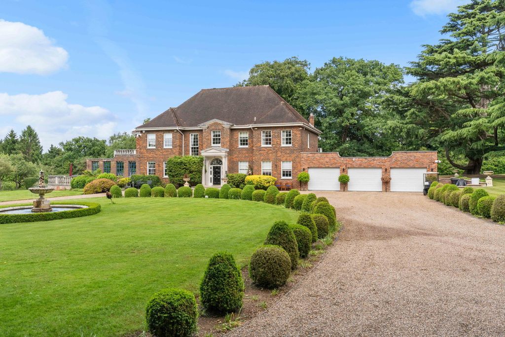 Property photo 1 of 73