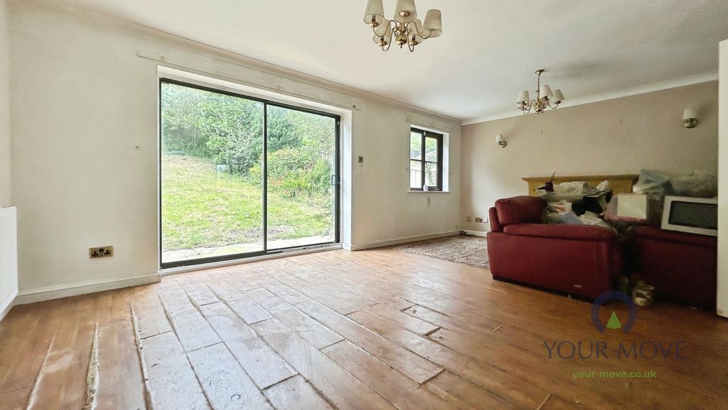 Property photo 3 of 16 Pbox-Img.Jpg