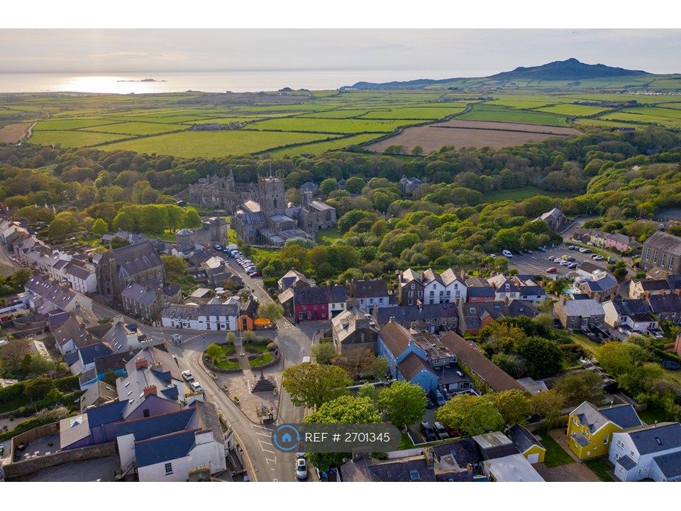 Property photo 1 of 3