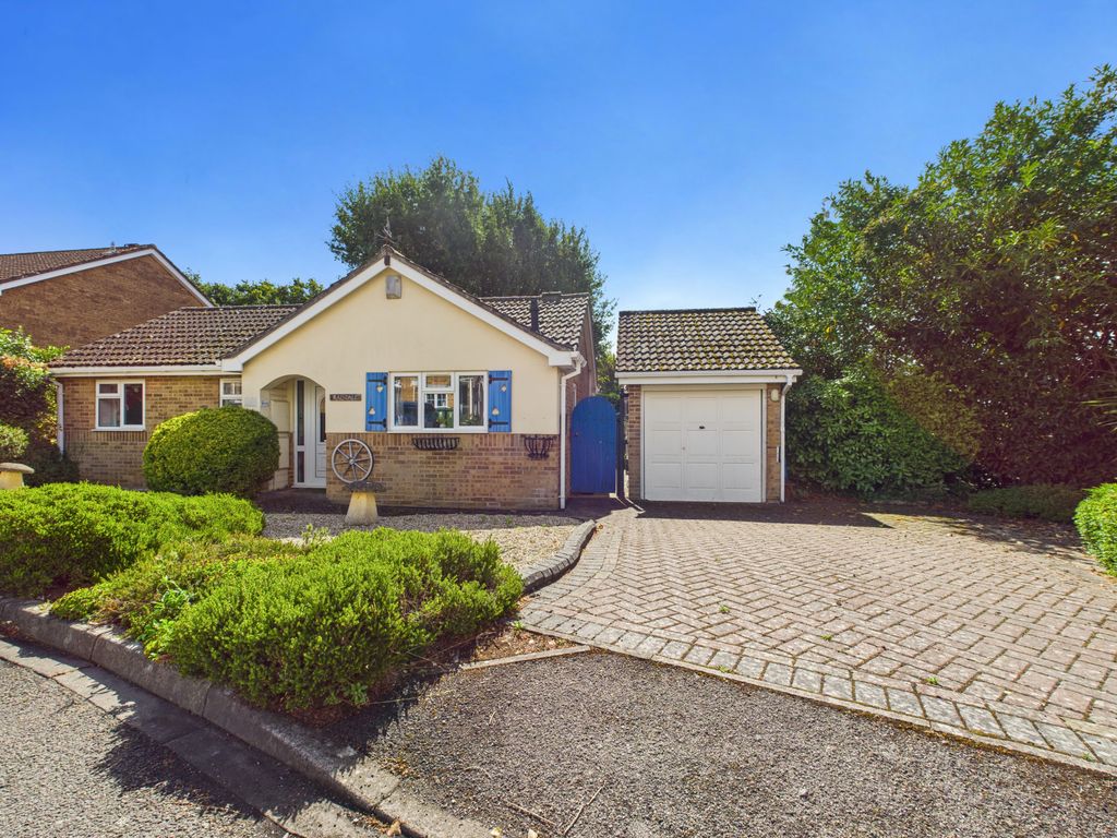 Property photo 1 of 12 2Â Bedroom Detached Bungalow For Sale
