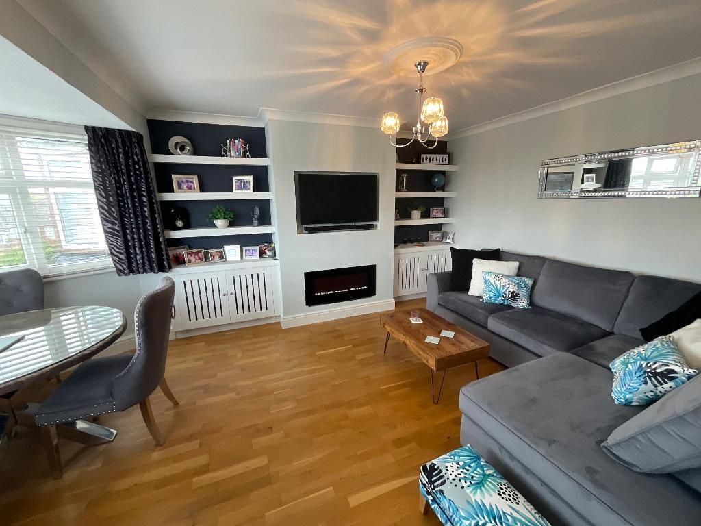 Property photo 3 of 19 Photo 3