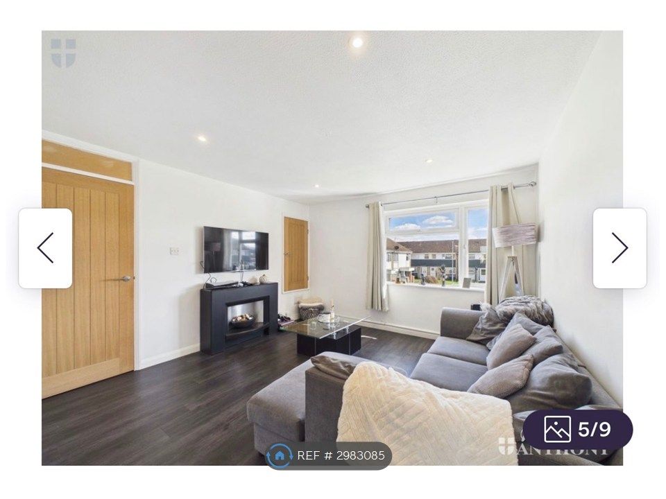 Property photo 1 of 5