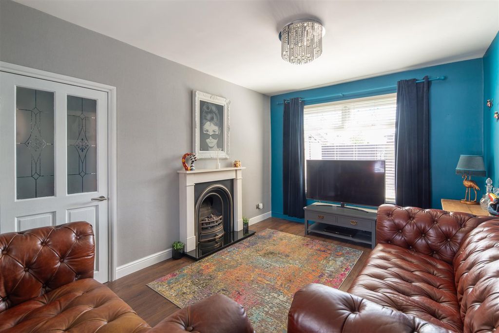 Property photo 2 of 25 Edit-6184.Jpg