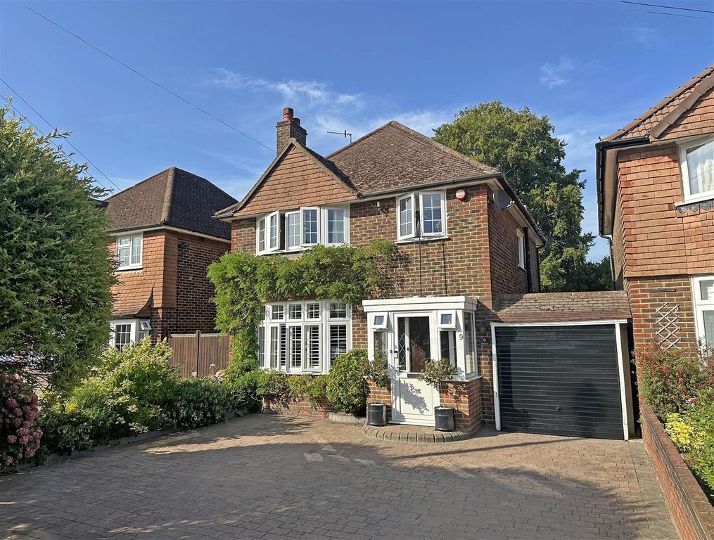 Property photo 1 of 19