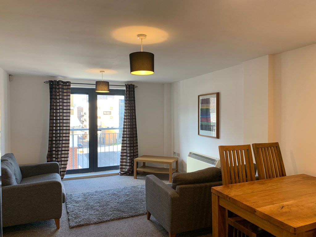 Property photo 2 of 13 Lounge