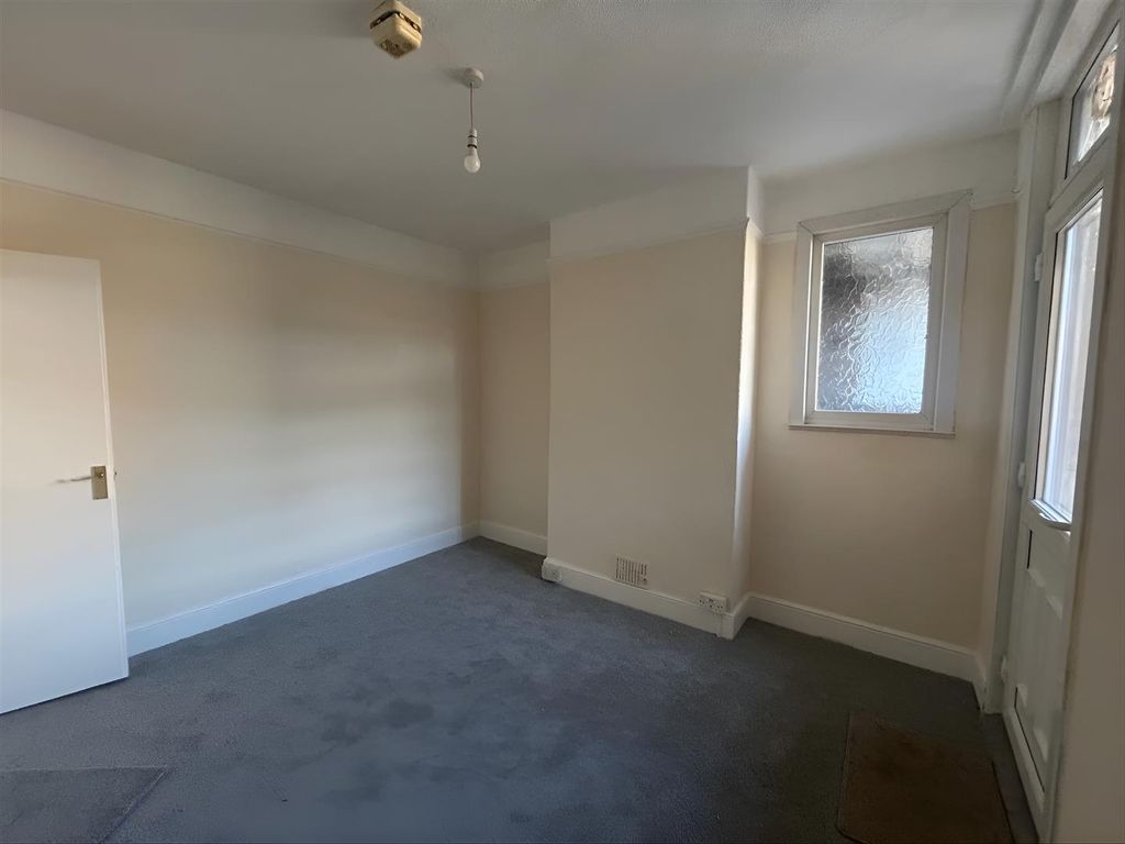 Property photo 3 of 10 Image00001.Jpeg