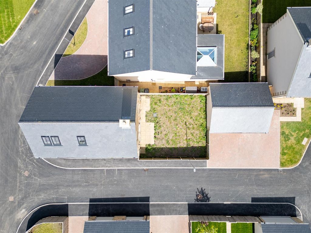Property photo 3 of 17 Dji_0231.Jpg