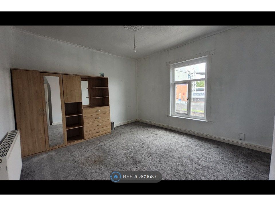 Property photo 3 of 21