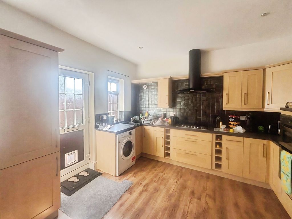 Property photo 3 of 10 2694B2A3-Whatsapp 20Image 202025-09-11 20At 2015.4