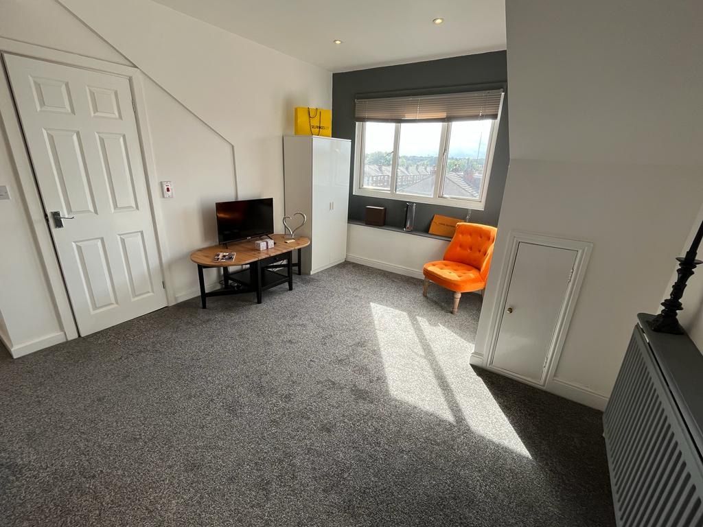 Property photo 2 of 3